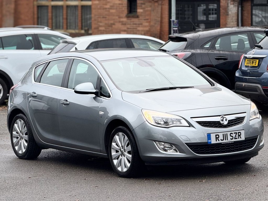 Used Vauxhall Astra 2011 for sale - 76754596: Photo 2