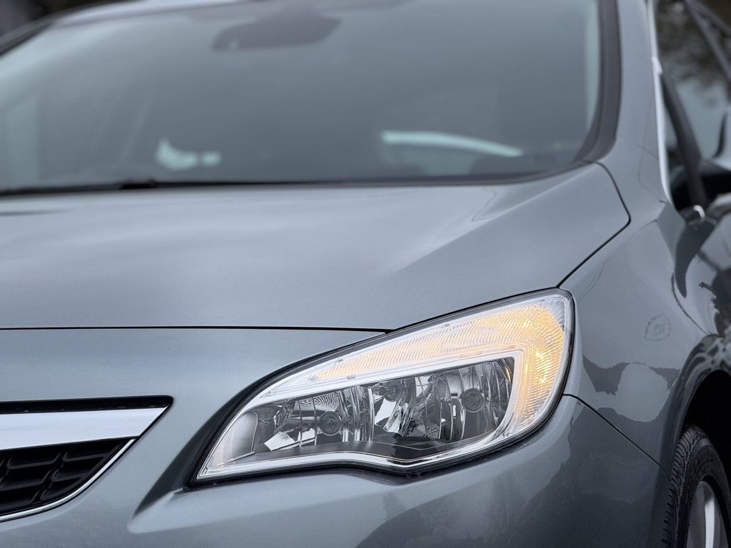 Used Vauxhall Astra 2011 for sale - 76754596: Photo 27