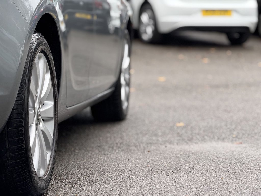 Used Vauxhall Astra 2011 for sale - 76754596: Photo 39