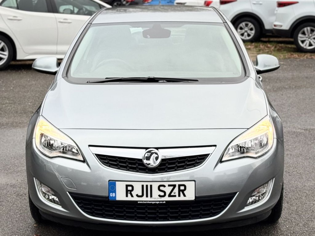 Used Vauxhall Astra 2011 for sale - 76754596: Photo 4