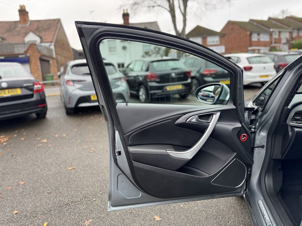 Used Vauxhall Astra 2011 for sale - 76754596: Photo 47