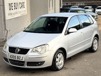 Used Volkswagen Polo 2005 for sale - 76210590: Photo 3