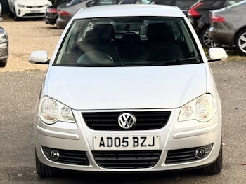 Used Volkswagen Polo 2005 for sale - 76210590: Photo 4