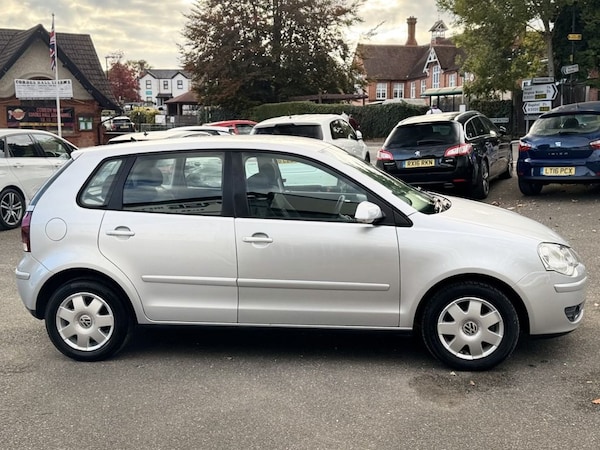 Used Volkswagen Polo 2005 for sale - 76210590: Photo 6