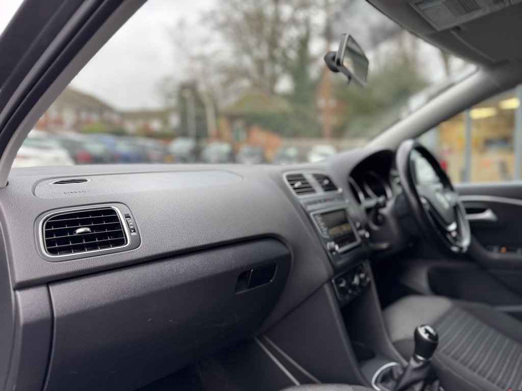 Used Volkswagen Polo 2017 for sale - 77302139: Photo 42