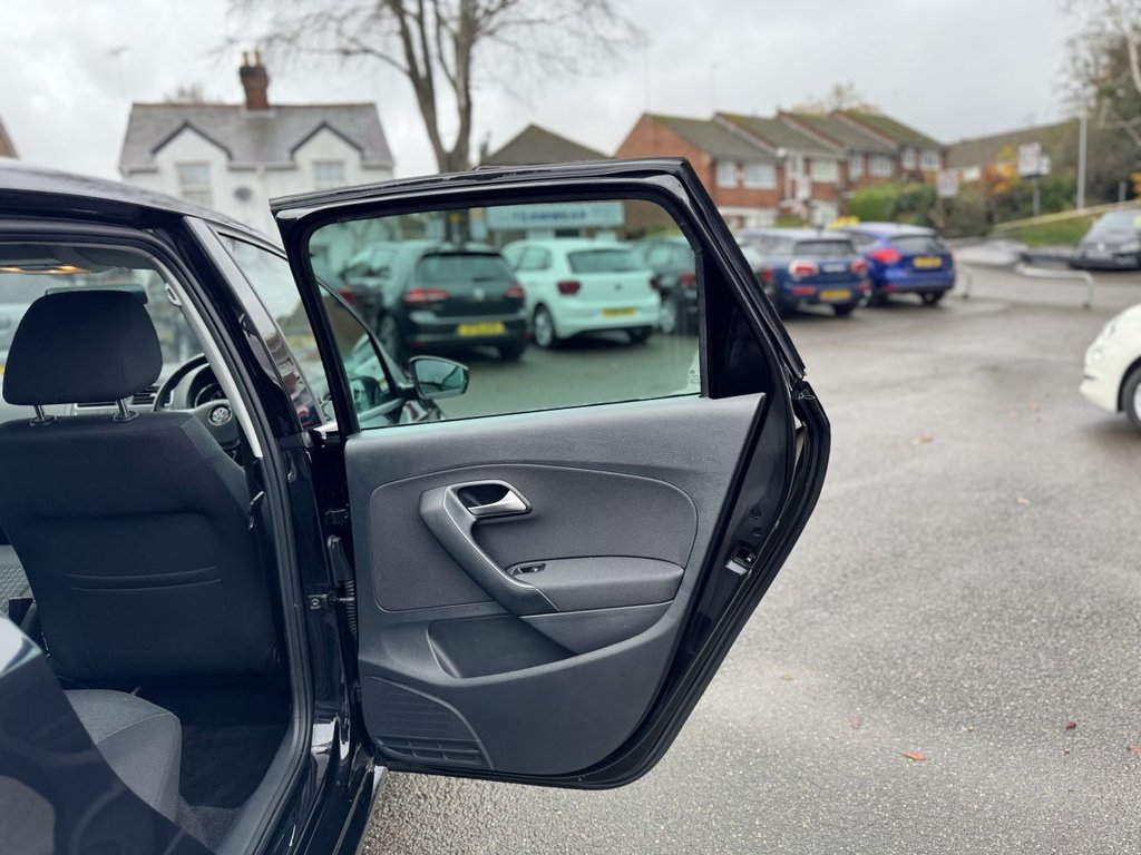 Used Volkswagen Polo 2016 for sale - 76768216: Photo 24