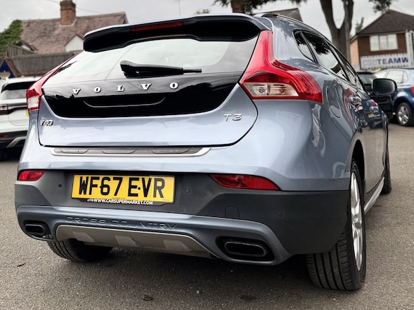 Used Volvo V40 Cross Country 2017 for sale - 75383778: Photo 37