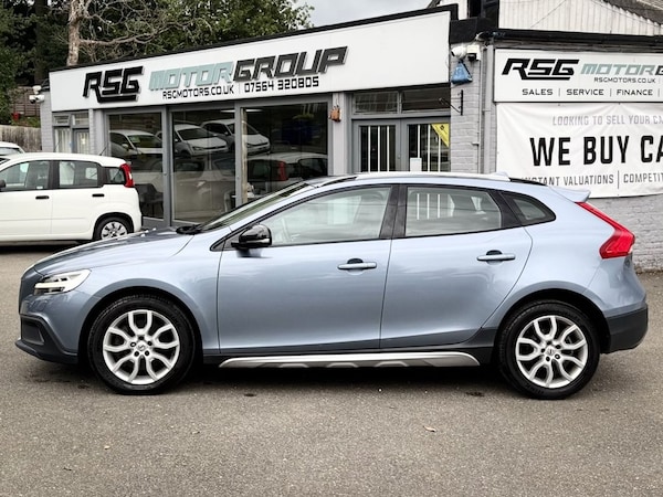 Used Volvo V40 Cross Country 2017 for sale - 75383778: Photo 8