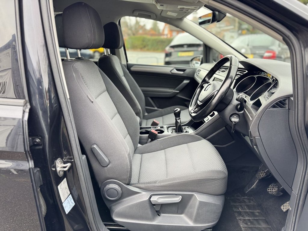 Used Volkswagen Touran 2016 for sale - 76820419: Photo 12