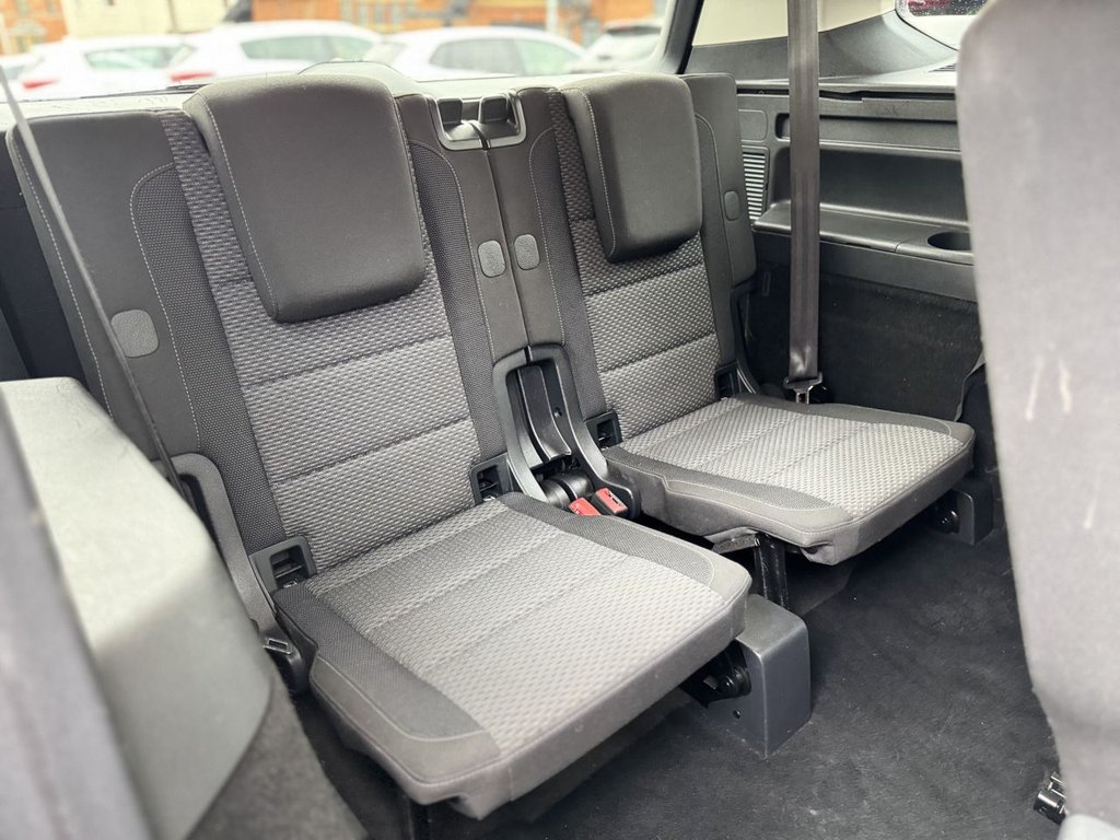 Used Volkswagen Touran 2016 for sale - 76820419: Photo 16