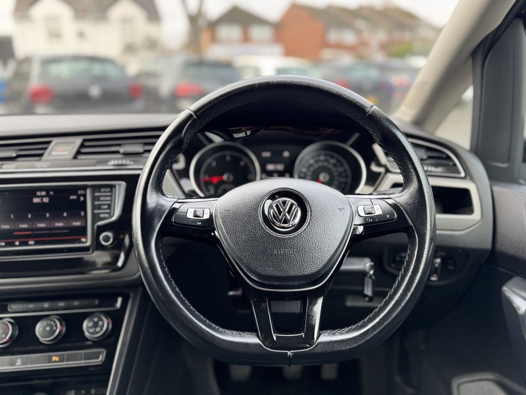 Used Volkswagen Touran 2016 for sale - 76820419: Photo 18