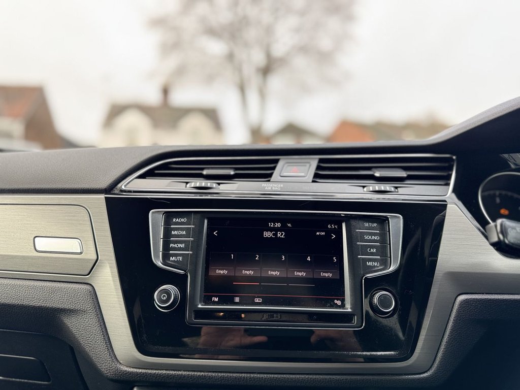 Used Volkswagen Touran 2016 for sale - 76820419: Photo 27