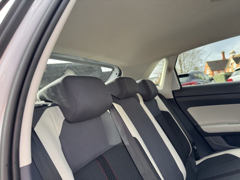 Used Volkswagen Polo 2018 for sale - 76910533: Photo 32