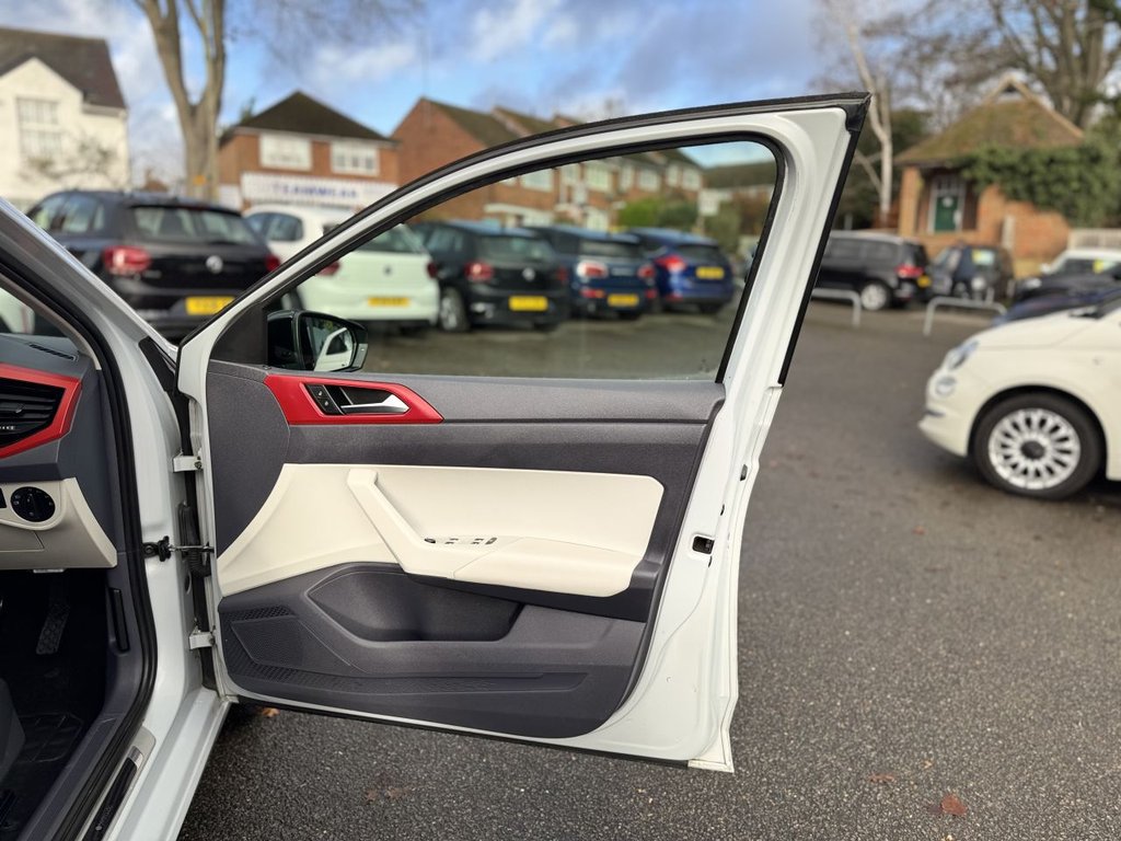 Used Volkswagen Polo 2018 for sale - 76910533: Photo 36