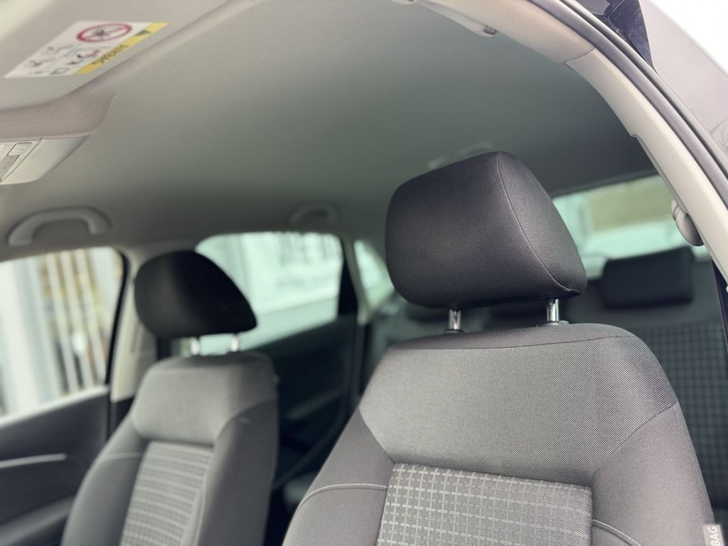 Used Volkswagen Polo 2016 for sale - 77990796: Photo 21