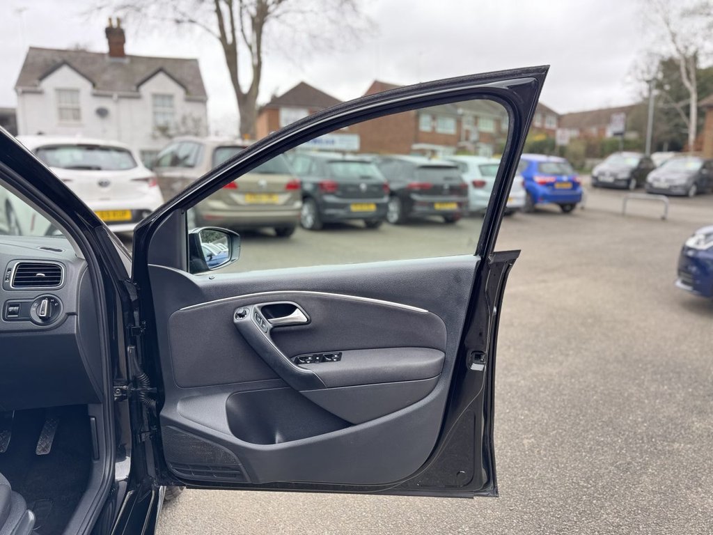 Used Volkswagen Polo 2016 for sale - 77990796: Photo 27