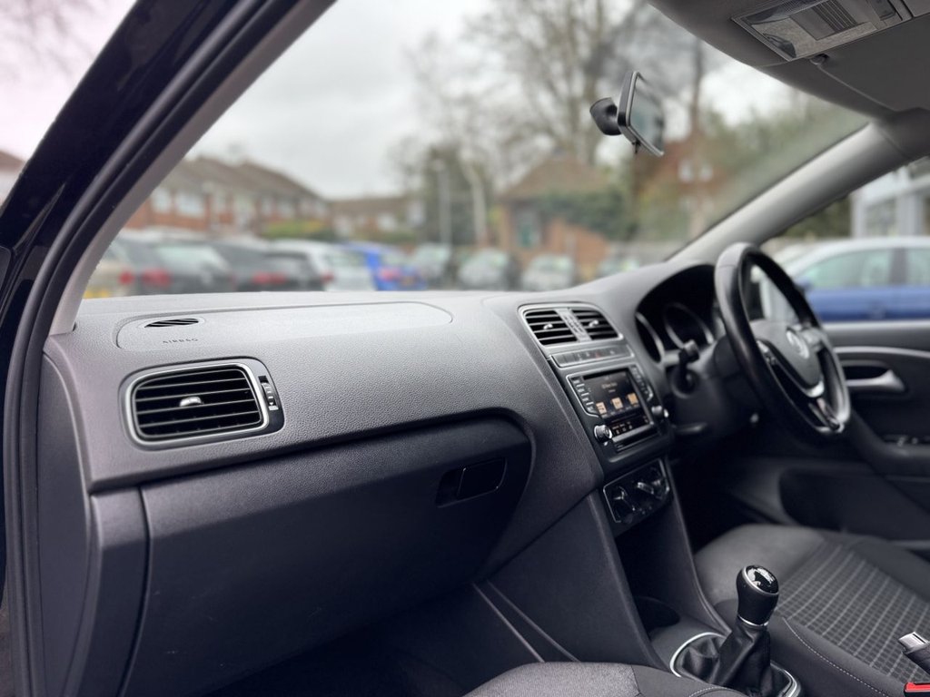 Used Volkswagen Polo 2016 for sale - 77990796: Photo 33