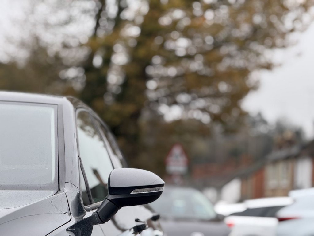 Used Volkswagen Golf 2022 for sale - 76654585: Photo 41