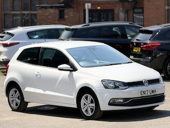 Used Volkswagen Polo 2017 for sale - 79154936: Photo