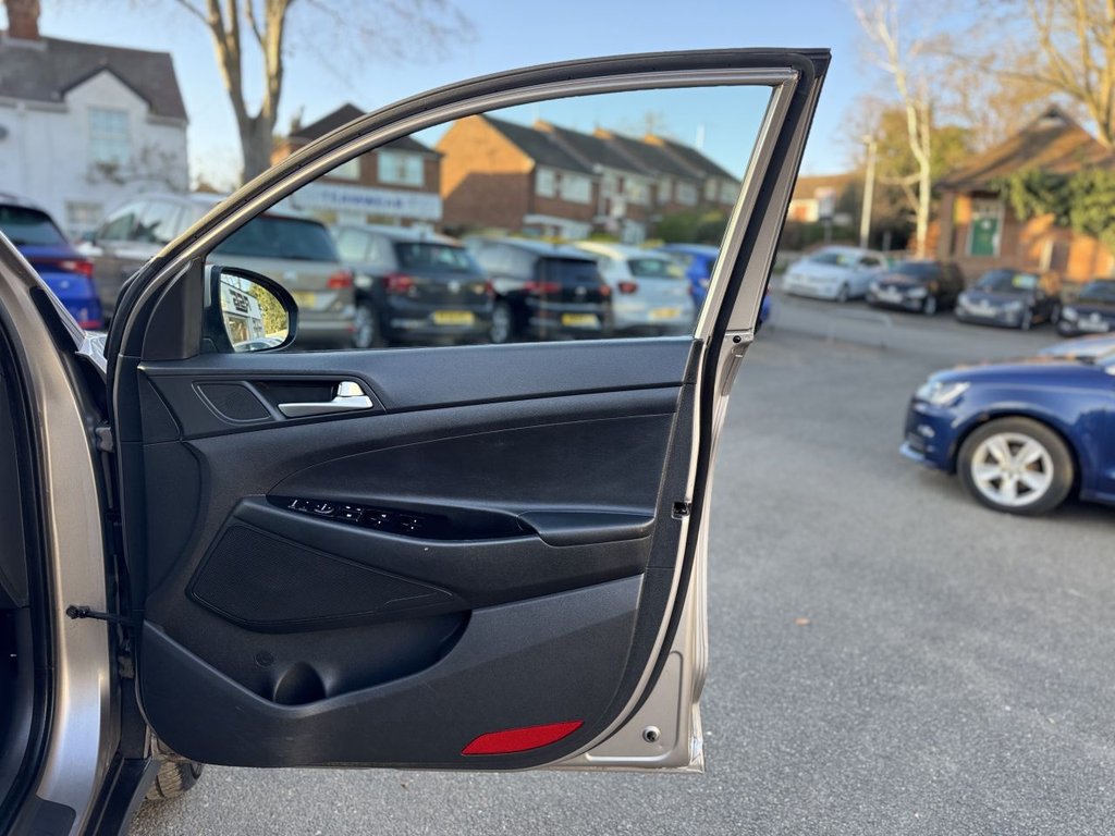 Used Hyundai TUCSON 2017 for sale - 77919876: Photo 26