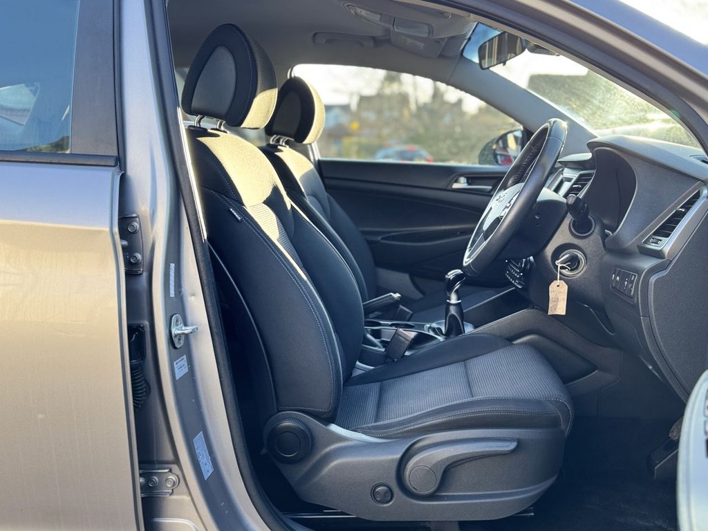 Used Hyundai TUCSON 2017 for sale - 77919876: Photo 49