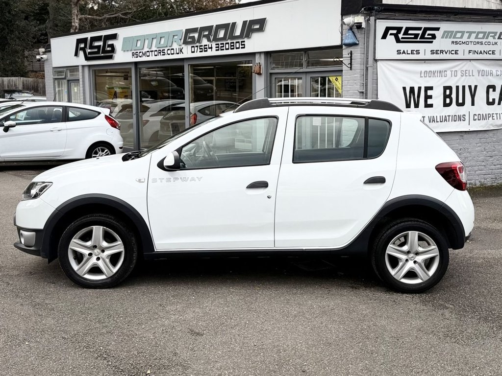 Used Dacia Sandero Stepway 2016 for sale - 76848368: Photo 8