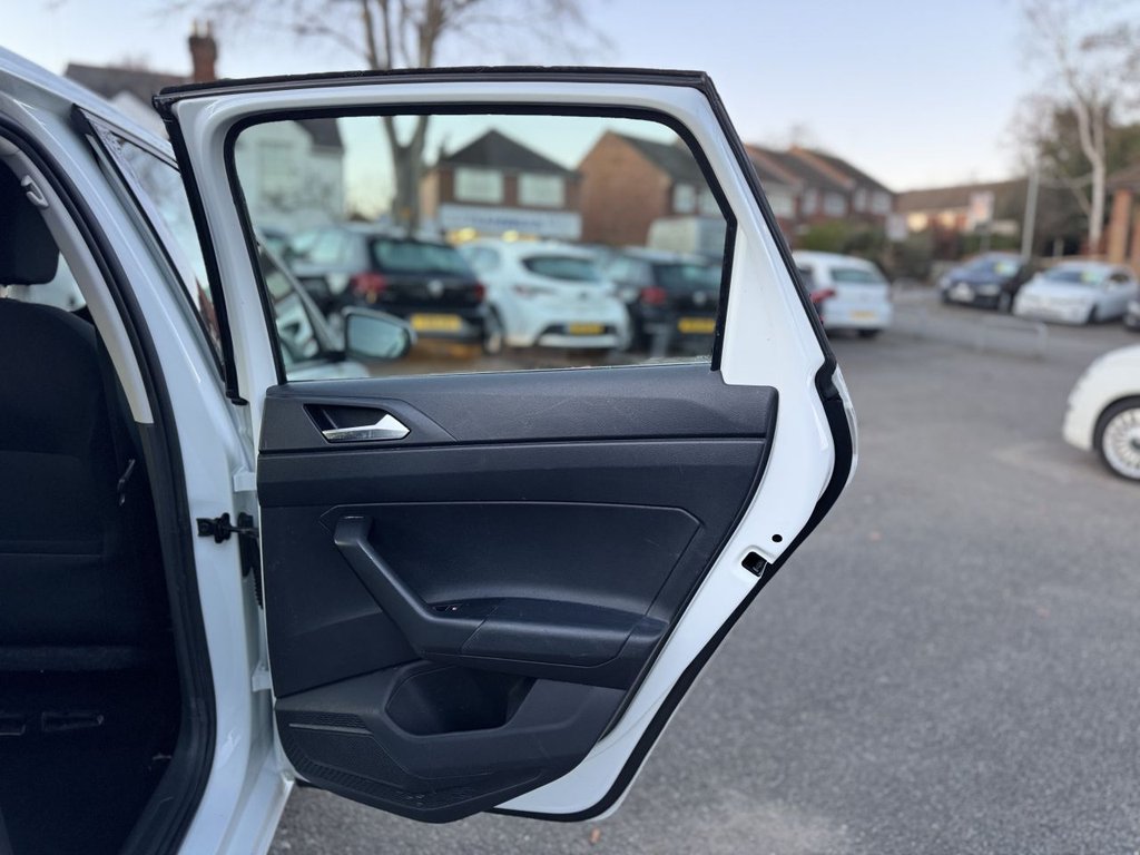 Used Volkswagen Polo 2018 for sale - 77139413: Photo 41