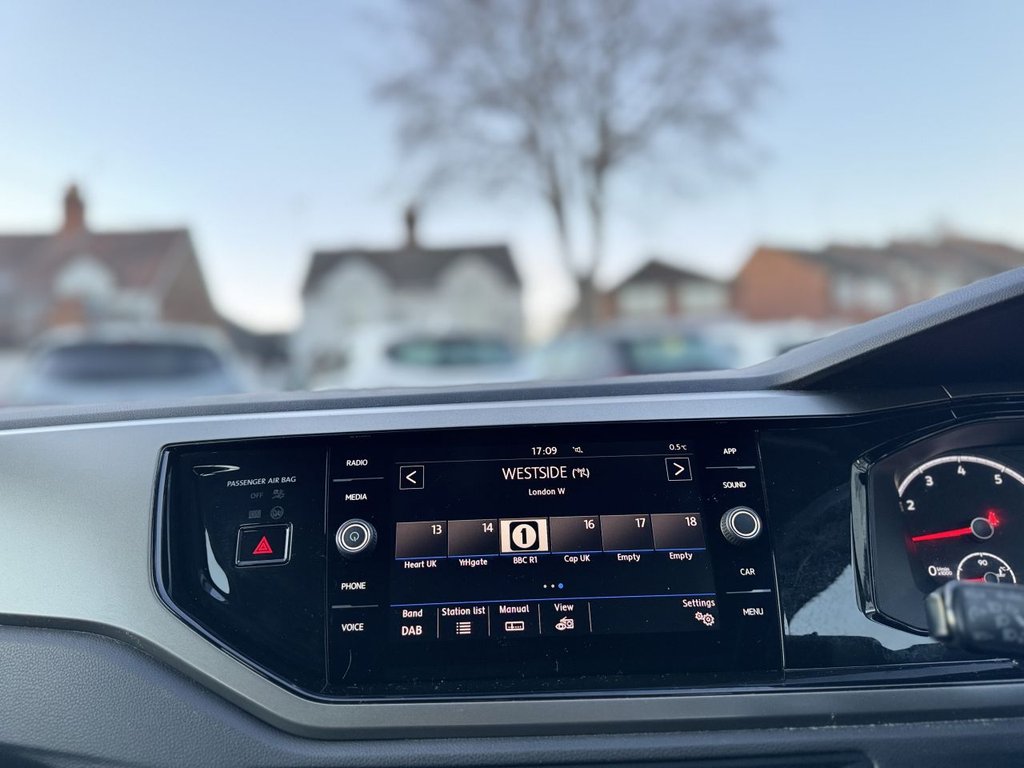 Used Volkswagen Polo 2018 for sale - 77139413: Photo 49