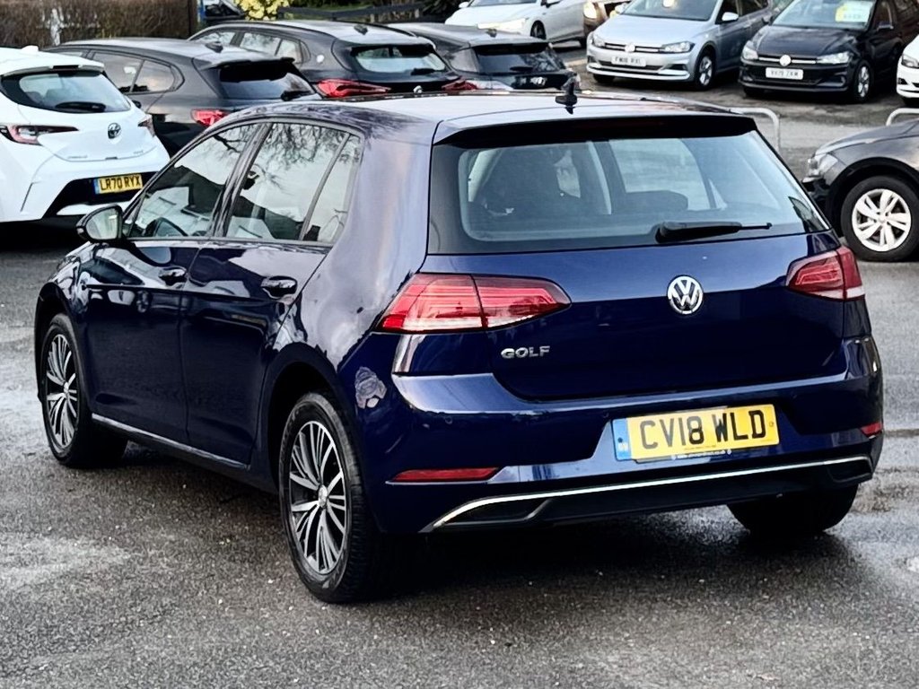 Used Volkswagen Golf 2018 for sale - 77355632: Photo 10