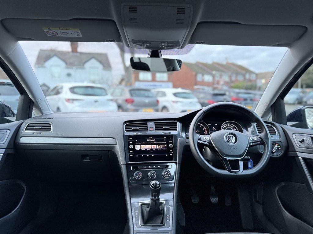 Used Volkswagen Golf 2018 for sale - 77355632: Photo 11