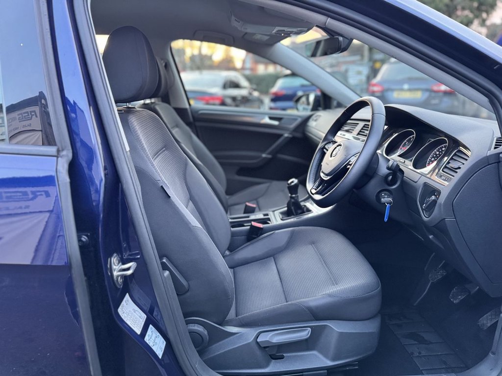 Used Volkswagen Golf 2018 for sale - 77355632: Photo 12