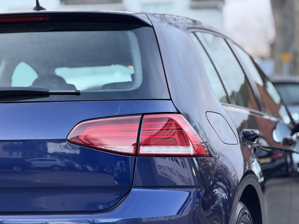 Used Volkswagen Golf 2018 for sale - 77355632: Photo 30