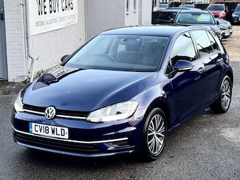 Used Volkswagen Golf 2018 for sale - 77355632: Photo