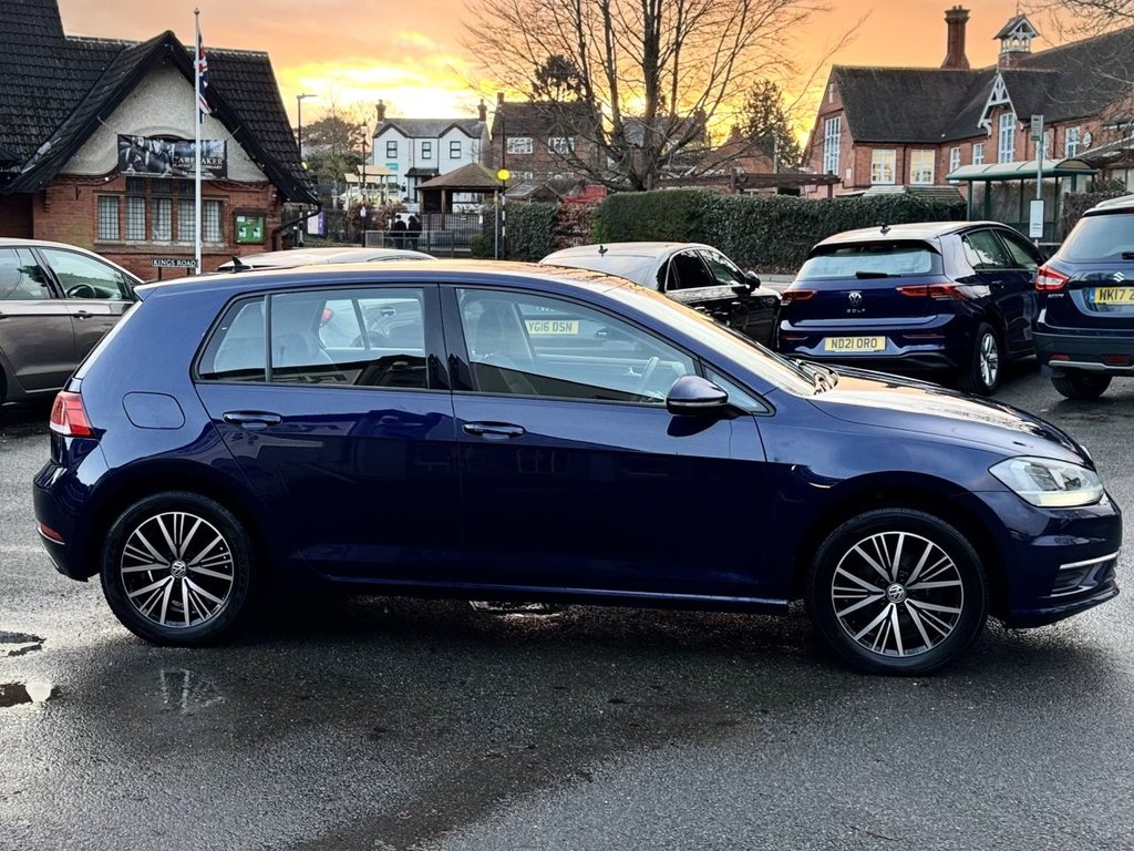 Used Volkswagen Golf 2018 for sale - 77355632: Photo 7