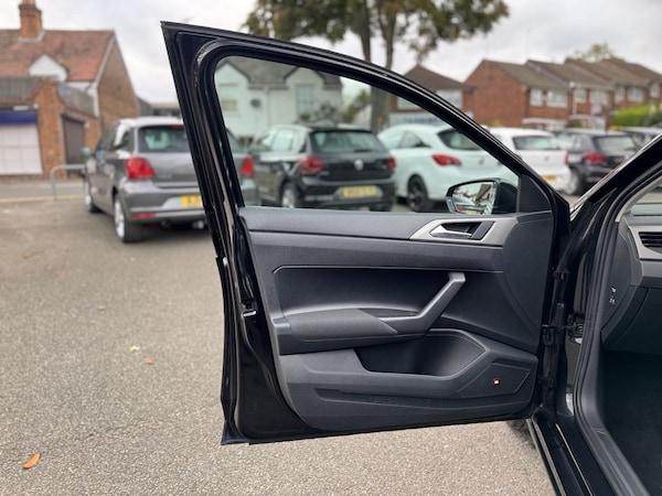 Used Volkswagen Polo 2018 for sale - 76176175: Photo 44