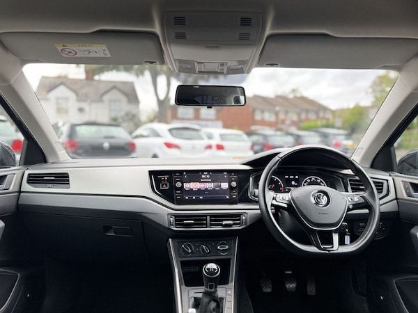 Used Volkswagen Polo 2018 for sale - 76176175: Photo 48
