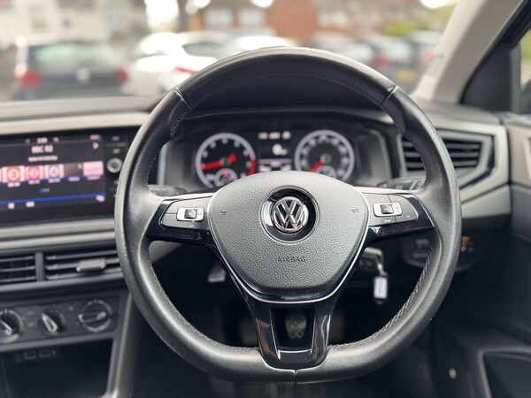 Used Volkswagen Polo 2018 for sale - 76176175: Photo 49