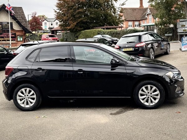 Used Volkswagen Polo 2018 for sale - 76176175: Photo 7