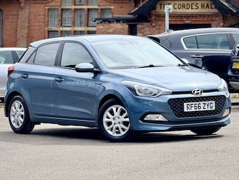 Used Hyundai i20 2016 for sale - 79032487: Photo
