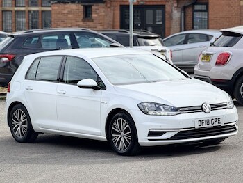 Used Volkswagen Golf 2018 for sale - 78350280: Photo