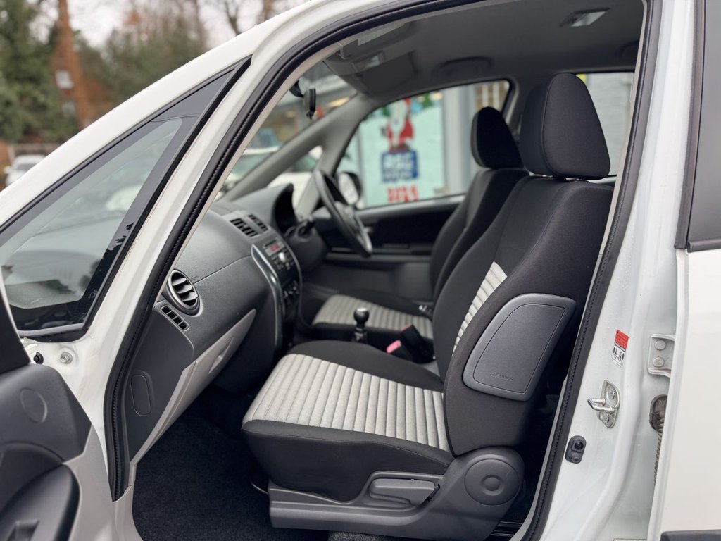 Used Suzuki SX4 2015 for sale - 76883149: Photo 13