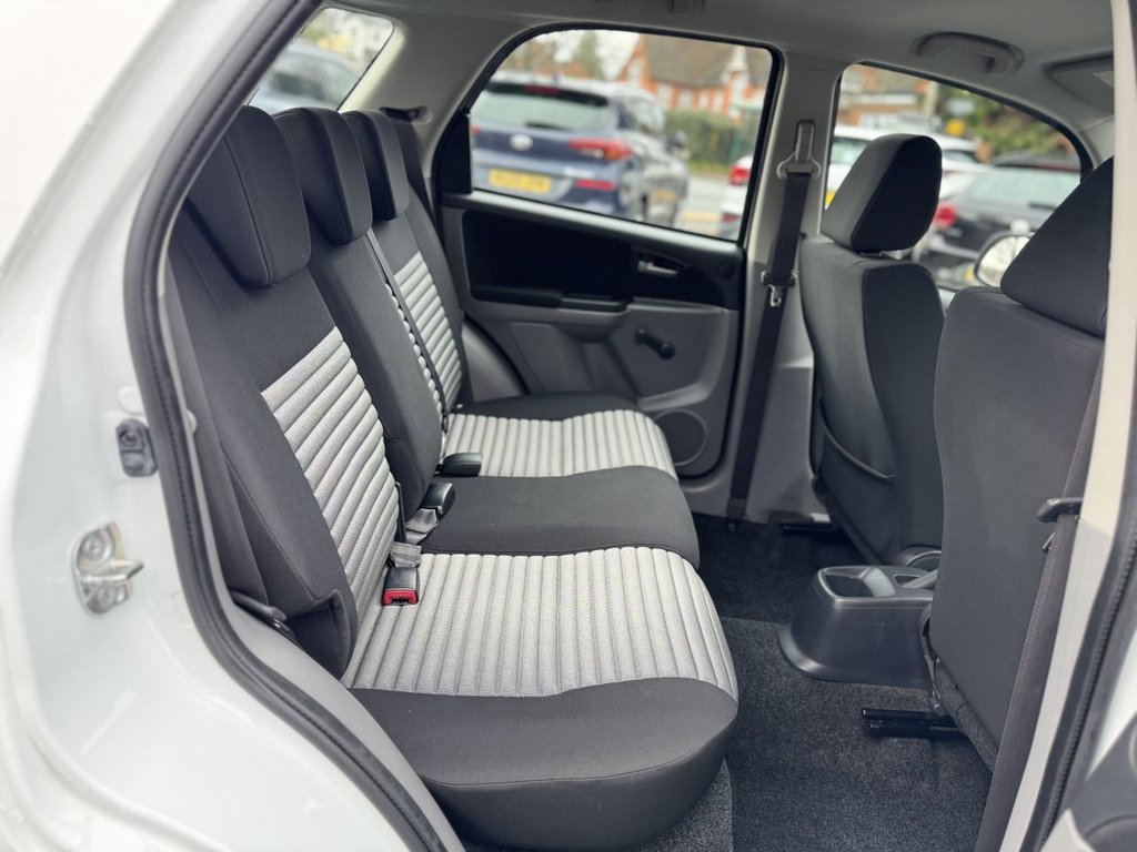 Used Suzuki SX4 2015 for sale - 76883149: Photo 14