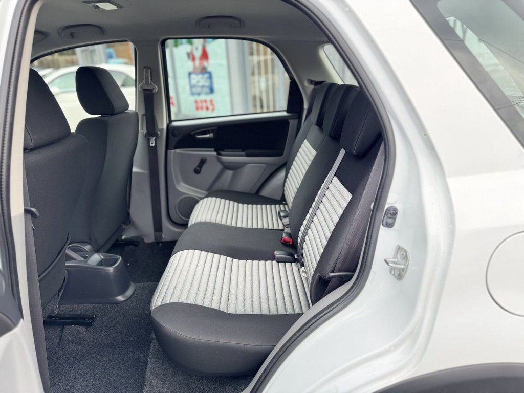 Used Suzuki SX4 2015 for sale - 76883149: Photo 15