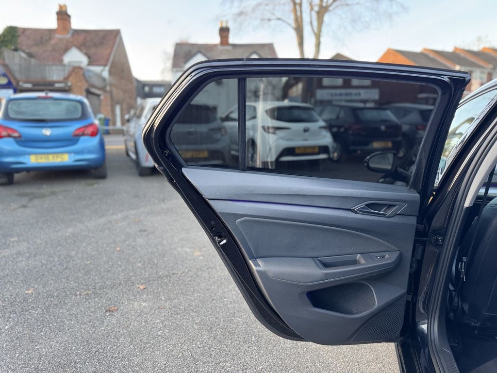 Used Volkswagen Golf 2021 for sale - 77121806: Photo 17