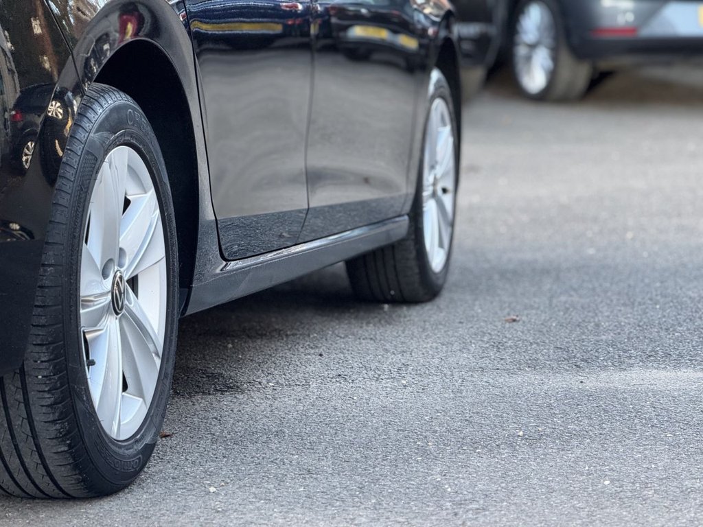 Used Volkswagen Golf 2021 for sale - 77121806: Photo 33