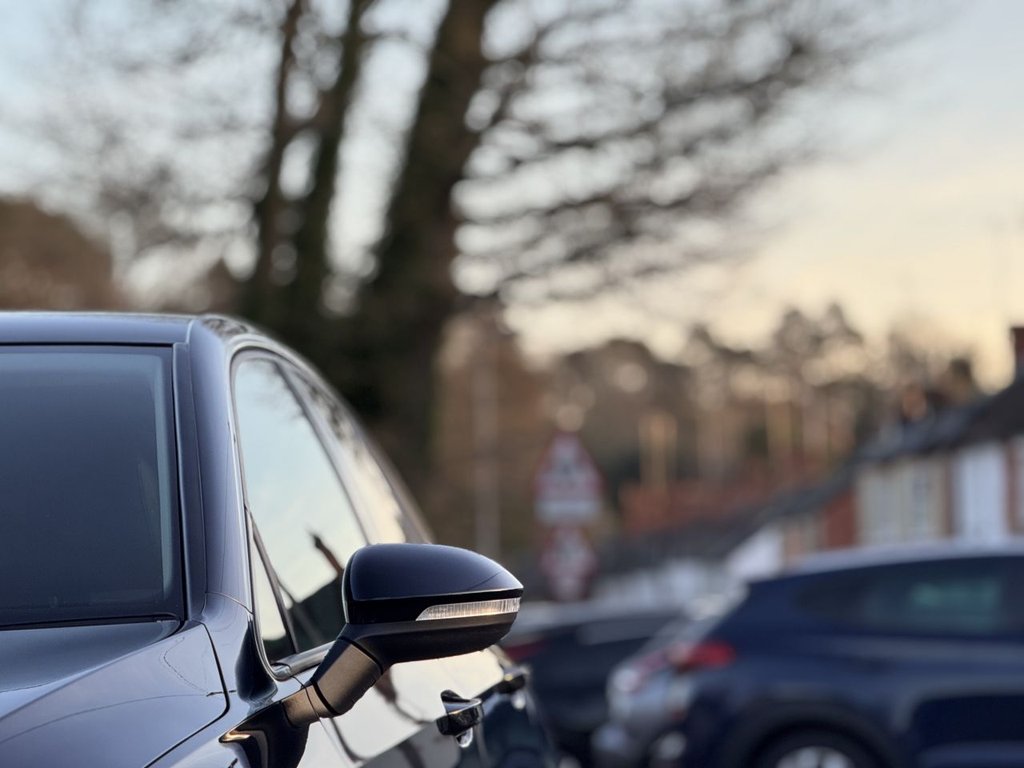 Used Volkswagen Golf 2021 for sale - 77121806: Photo 41