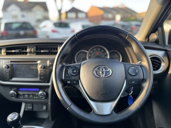 Used Toyota Auris 2014 for sale - 76261400: Photo 19