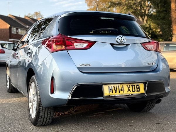 Used Toyota Auris 2014 for sale - 76261400: Photo 37
