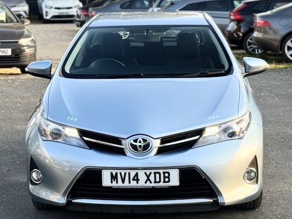 Used Toyota Auris 2014 for sale - 76261400: Photo 5