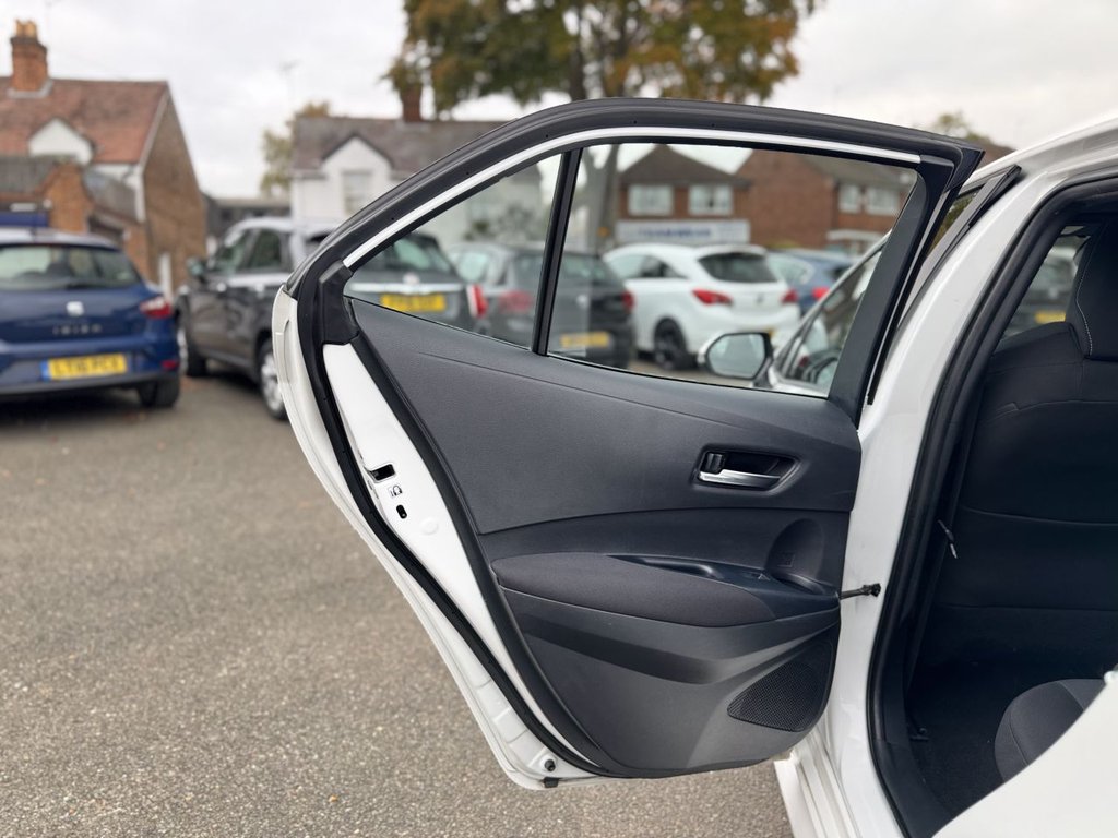 Used Toyota Corolla 2020 for sale - 76322907: Photo 23